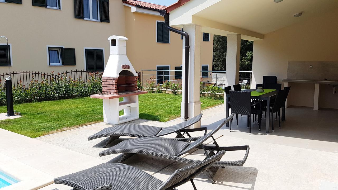 Villas Simag Banjole Exterior foto